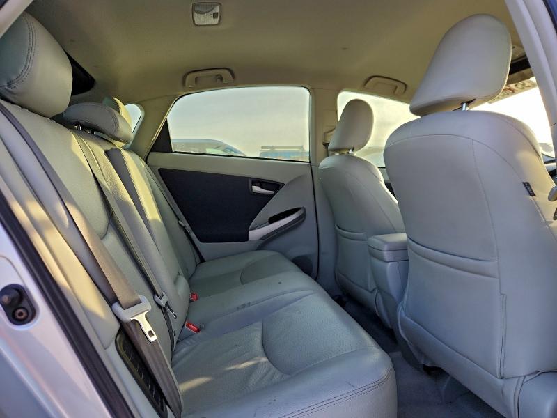 Photo 11 from auction – 2011 TOYOTA PRIUS with VIN JTDKN3DUXB5316200