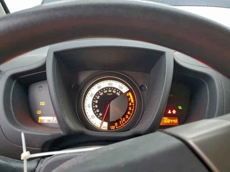 Photo 9 from auction – 2014 TOYOTA SCION XD with VIN JTKKUPB42E1041388