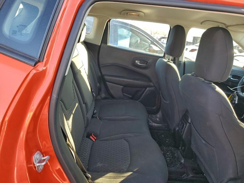 Photo 11 from auction – 2018 JEEP COMPASS SP with VIN 3C4NJDAB1JT464932