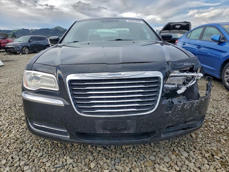 Photo 5 from auction – 2013 CHRYSLER 300 with VIN 2C3CCAAG9DH519320