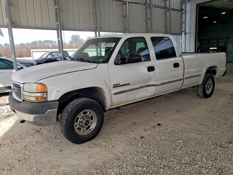 GMC SIERRA C25 2001 with VIN 1GTHC23171F152754 - Photo from auction