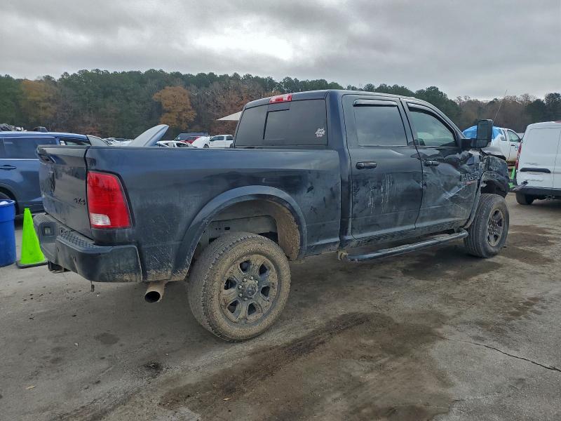 Photo 3 from auction – 2018 RAM 2500 SLT with VIN 3C6UR5DL1JG368202