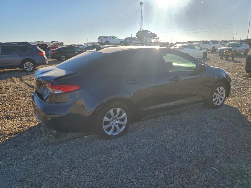 Photo 3 from auction – 2020 TOYOTA COROLLA LE with VIN 5YFEPRAE4LP058719