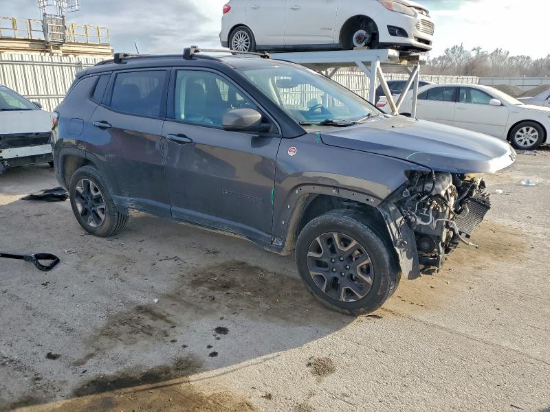 Photo 4 from auction – 2018 JEEP COMPASS with VIN 3C4NJDDB2JT234683