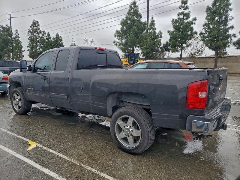 Photo 2 from auction – 2011 CHEVROLET SILVERADO with VIN 1GC2CXE80BZ304290
