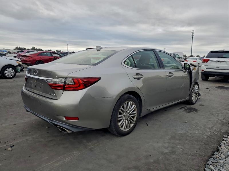 Photo 3 from auction – 2016 LEXUS ES 350 with VIN JTHBK1GG6G2221286