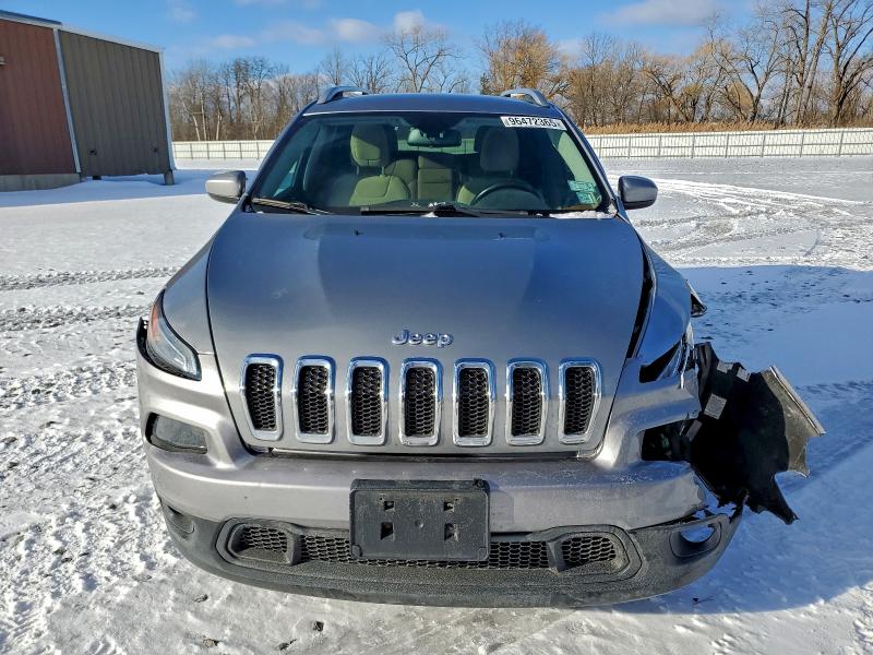 Photo 5 from auction – 2016 JEEP CHEROKEE L with VIN 1C4PJMCB1GW300640