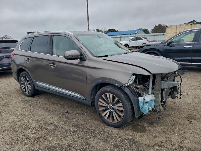 Photo 4 from auction – 2019 MITSUBISHI OUTLANDER with VIN JA4AD3A37KZ052351