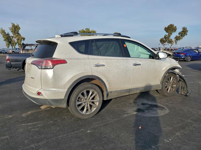 Photo 3 from auction – 2017 TOYOTA RAV4 LIMIT with VIN 2T3YFREV3HW340938