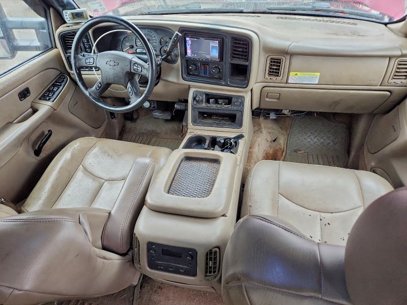 Photo 8 from auction – 2005 CHEVROLET SILVERADO with VIN 1GCHK23285F840683