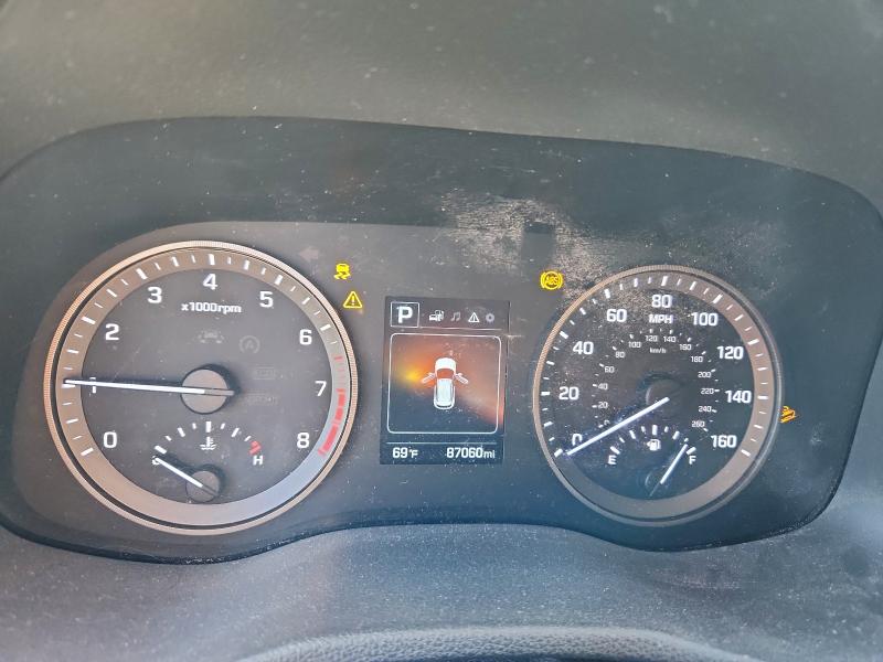 Photo 9 from auction – 2017 HYUNDAI TUCSON with VIN KM8J23A47HU569347