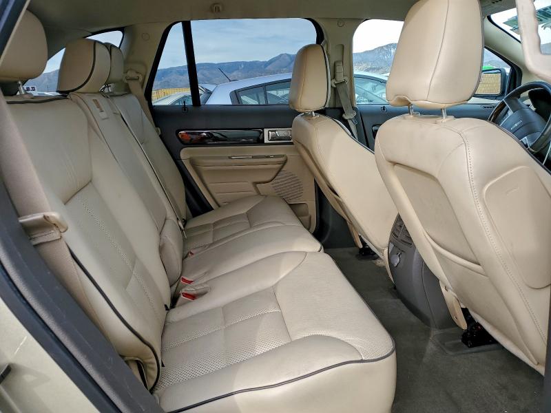 Photo 11 from auction – 2010 LINCOLN MKX with VIN 2LMDJ6JC6ABJ25742