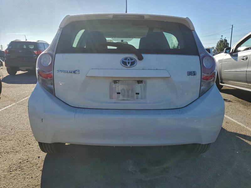 Photo 6 from auction – 2014 TOYOTA PRIUS C with VIN JTDKDTB36E1066768
