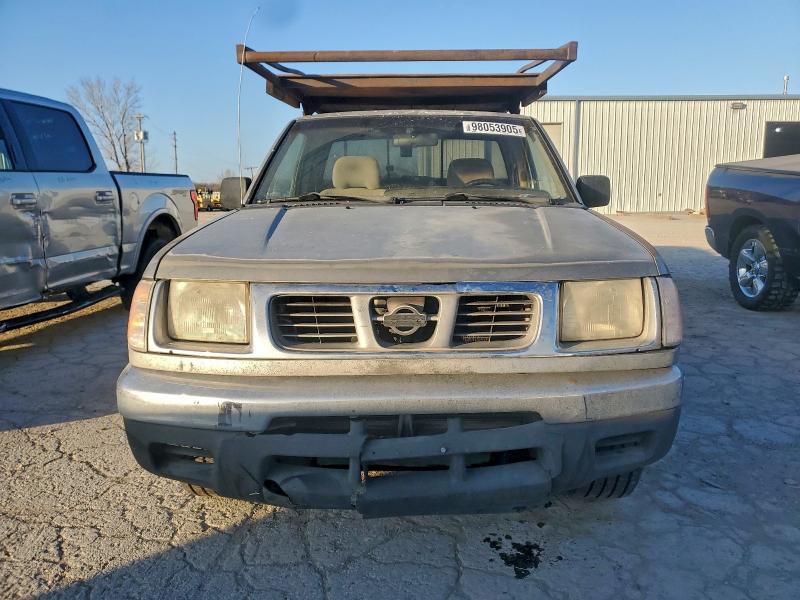 Photo 5 from auction – 2000 NISSAN FRONTIER K with VIN 1N6DD26S9YC330432