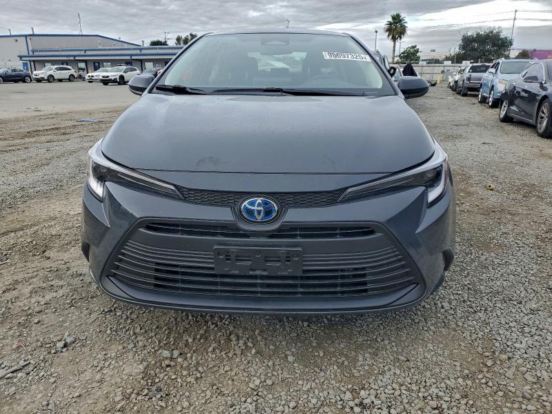 Photo 5 from auction – 2025 TOYOTA COROLLA LE with VIN JTDBCMFE2S3090232