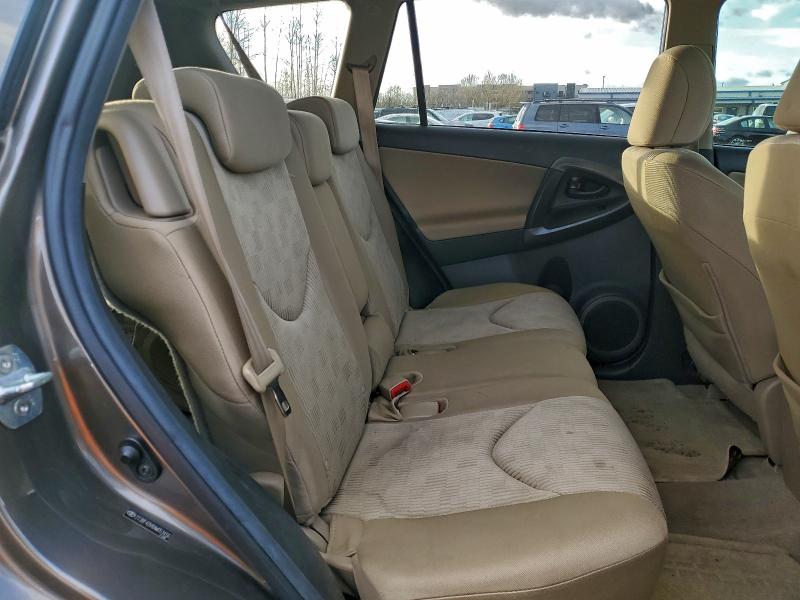 Photo 11 from auction – 2010 TOYOTA RAV4 with VIN 2T3BF4DV8AW051456