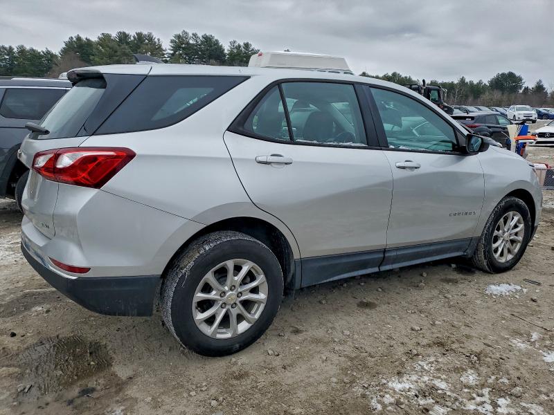 Photo 3 from auction – 2018 CHEVROLET EQUINOX LS with VIN 3GNAXREVXJS500452