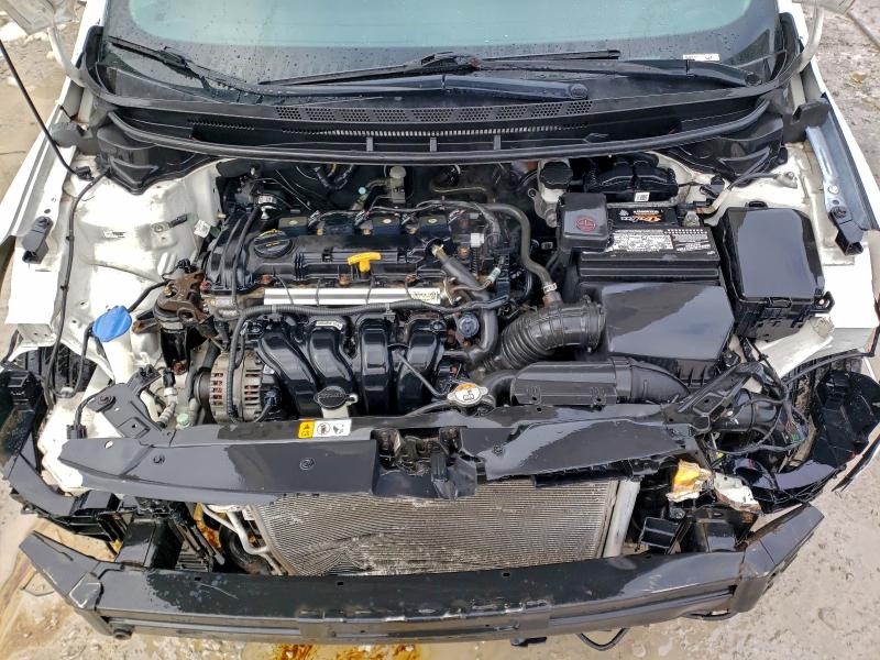 Photo 11 from auction – 2017 KIA FORTE LX with VIN 3KPFK4A78HE153722