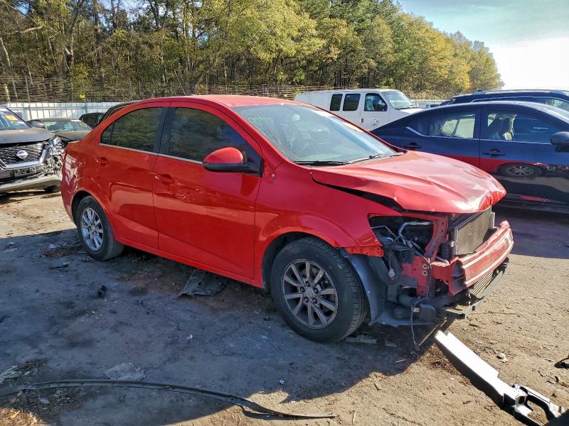 Photo 4 from auction – 2019 CHEVROLET SONIC LT with VIN 1G1JD5SB3K4116169