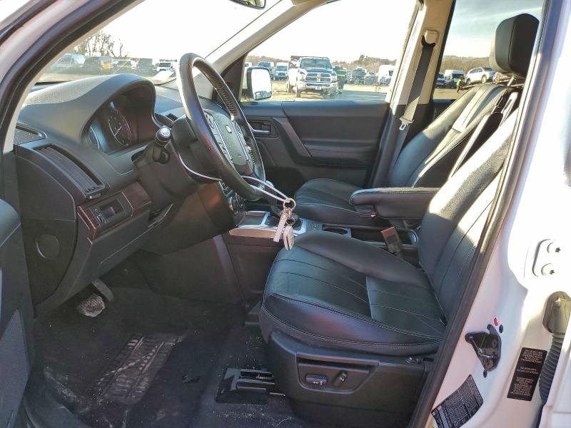 Photo 7 from auction – 2014 LAND ROVER LR2 HSE with VIN SALFR2BG2EH382863