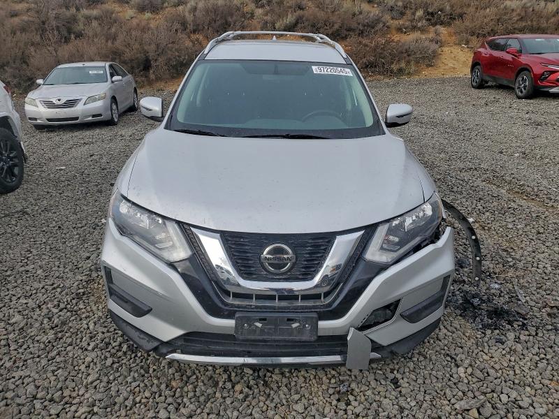 Photo 5 from auction – 2018 NISSAN ROGUE S with VIN KNMAT2MV6JP587214