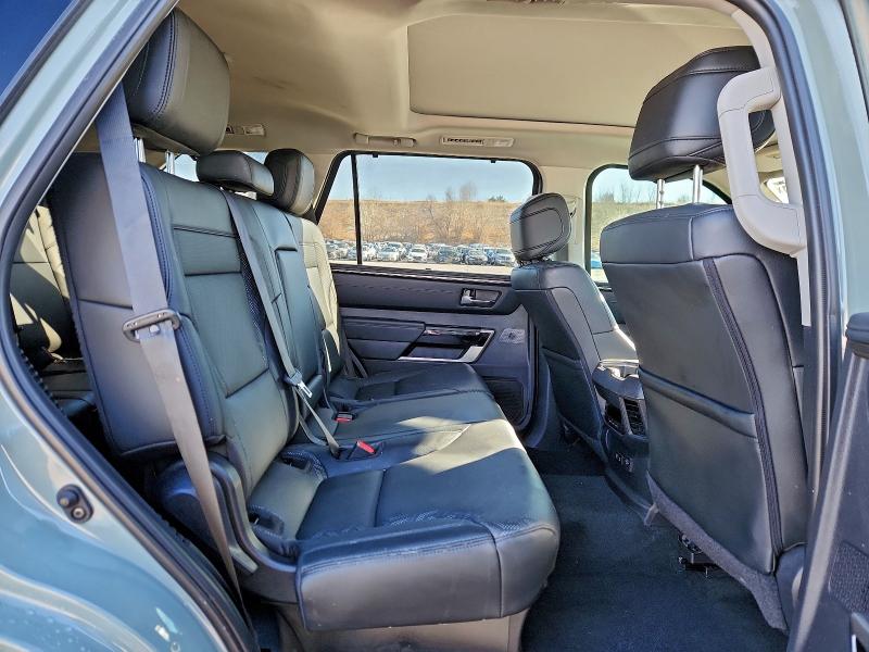 Foto 11 de la subasta – 2024 TOYOTA SEQUOIA SR con VIN 7SVAAABA9RX029729