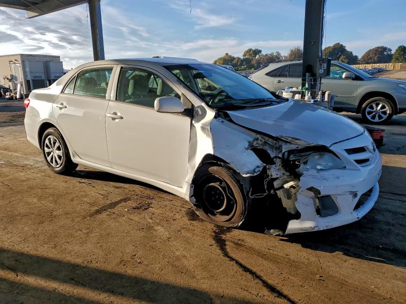Photo 4 from auction – 2013 TOYOTA COROLLA BA with VIN 5YFBU4EE5DP201140