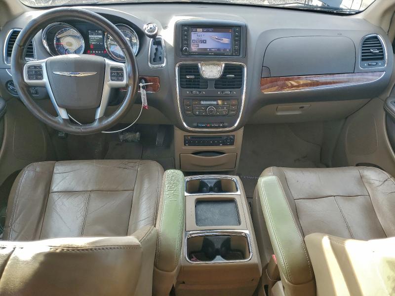 Photo 8 from auction – 2011 CHRYSLER TOWN & COU with VIN 2A4RR6DG3BR753838