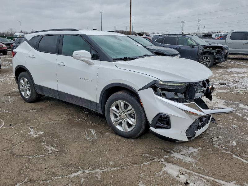 Photo 4 from auction – 2021 CHEVROLET BLAZER 2LT with VIN 3GNKBHRSXMS512313