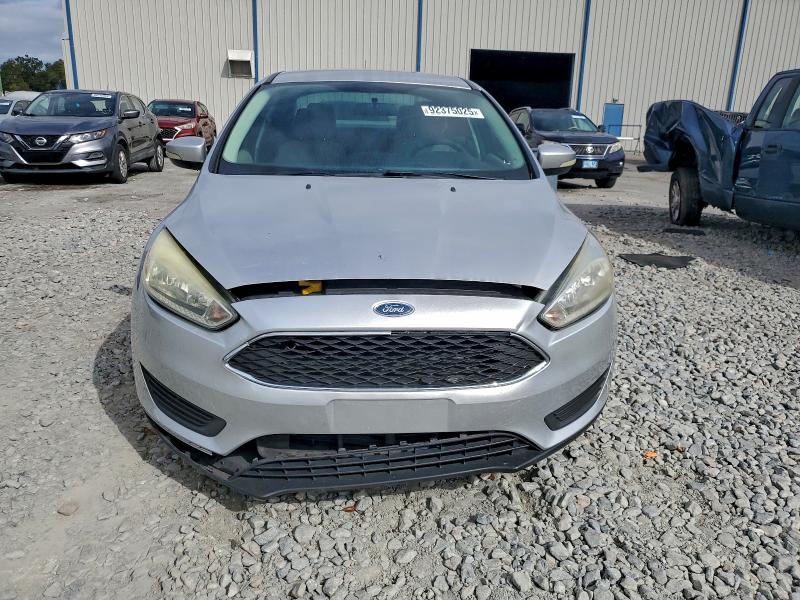 Photo 5 from auction – 2016 FORD FOCUS SE with VIN 1FADP3F25GL402425