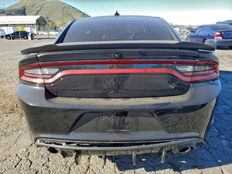 Foto 6 de la subasta – 2019 DODGE CHARGER R/ con VIN 2C3CDXCT8KH736168