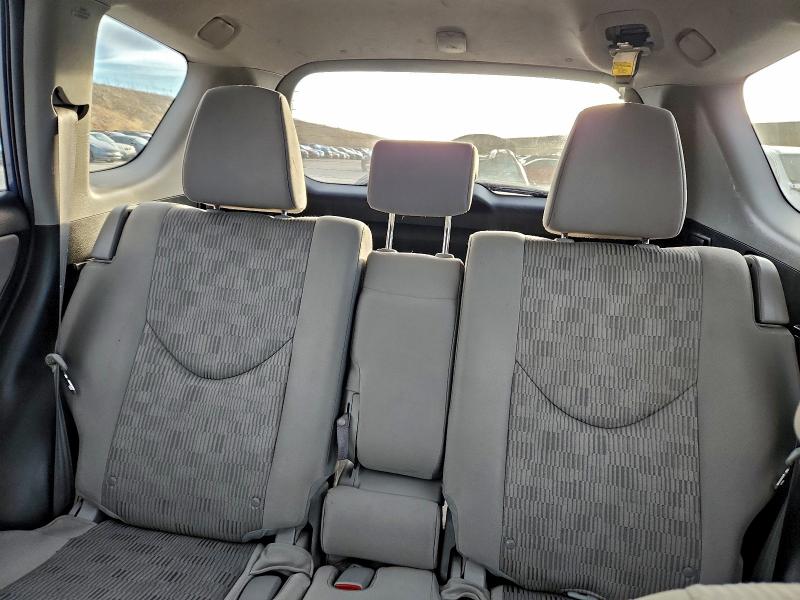 Photo 10 from auction – 2011 TOYOTA RAV4 with VIN 2T3BK4DV5BW061553