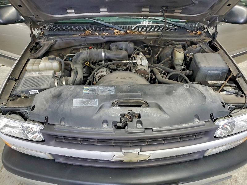 Photo 11 from auction – 2002 CHEVROLET SILVERADO with VIN 1GCEC14W22Z145220