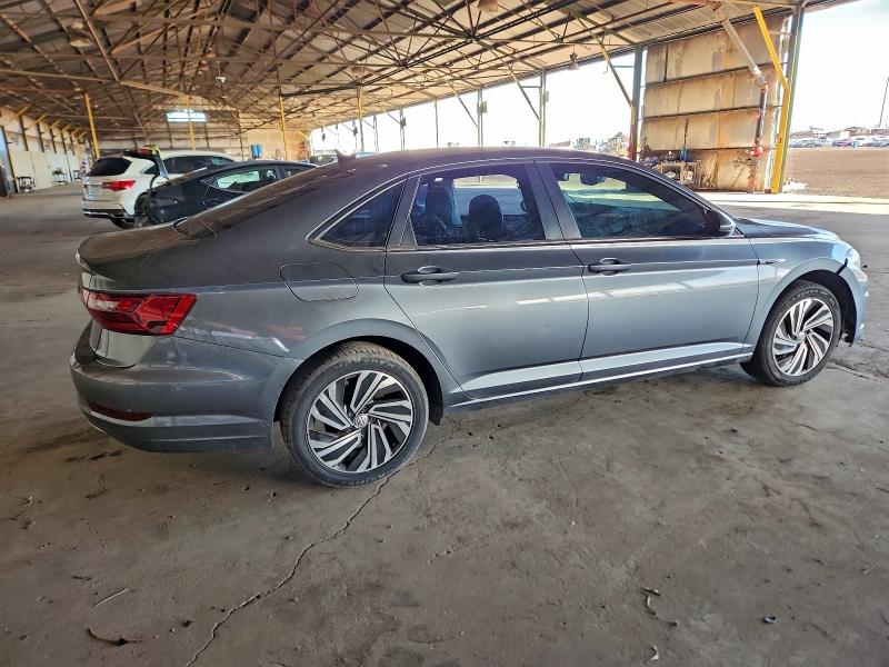 Photo 3 from auction – 2020 VOLKSWAGEN JETTA SEL with VIN 3VWEB7BU5LM045118