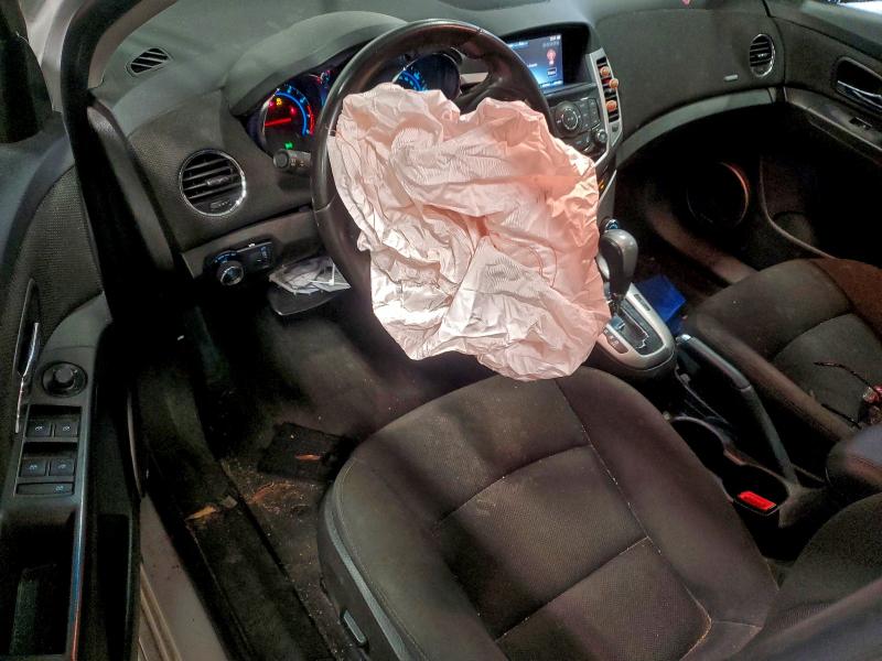 Photo 8 from auction – 2014 CHEVROLET CRUZE LT with VIN 1G1PC5SB2E7451052