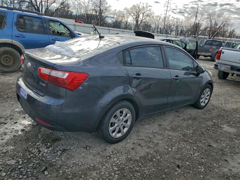 Photo 3 from auction – 2014 KIA RIO EX with VIN KNADN4A38E6327203