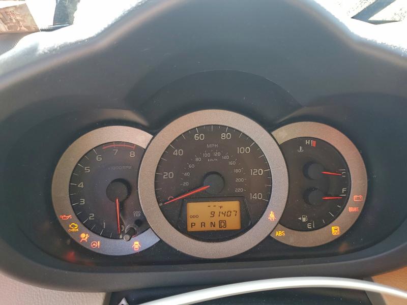 Photo 9 from auction – 2010 TOYOTA RAV4 with VIN JTMZF4DV2A5028678