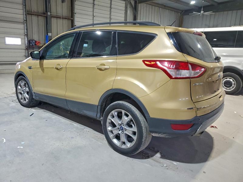Photo 2 from auction – 2014 FORD ESCAPE SE with VIN 1FMCU9G92EUE26200
