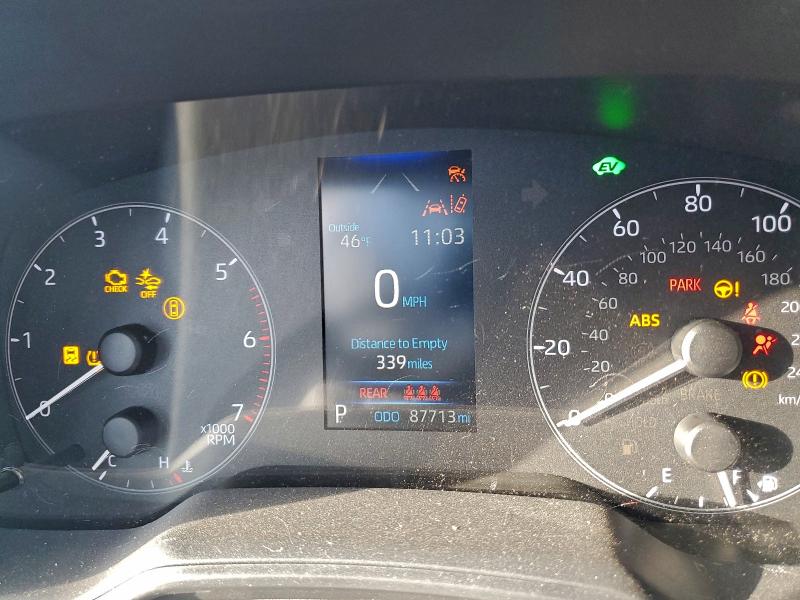 Photo 9 from auction – 2023 TOYOTA COROLLA LE with VIN JTDBCMFE2PJ000435