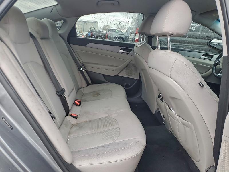 Photo 10 from auction – 2019 HYUNDAI SONATA with VIN 5NPE34AF6KH764674