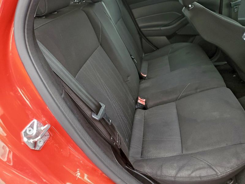 Photo 10 from auction – 2015 FORD FOCUS SE with VIN 1FADP3K20FL263518