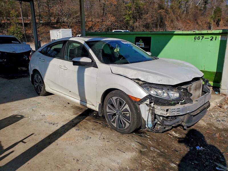 Photo 4 from auction – 2017 HONDA CIVIC EXL with VIN 2HGFC1F71HH634972