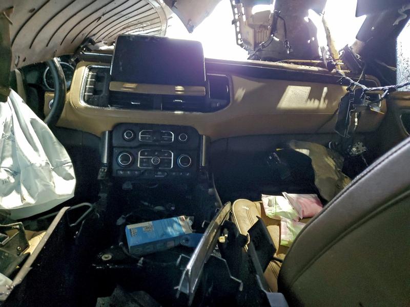 Photo 8 from auction – 2021 CHEVROLET SUBURBAN with VIN 1GNSCFKD3MR182837
