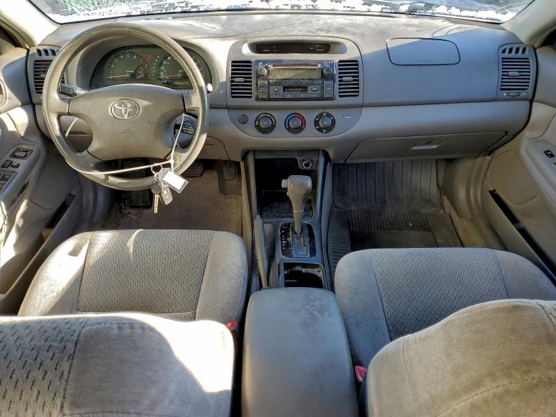 Photo 8 from auction – 2004 TOYOTA CAMRY LE with VIN 4T1BF32K54U077769