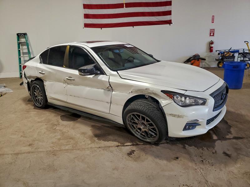 Photo 4 from auction – 2014 INFINITI Q50 BASE with VIN JN1BV7ARXEM699124