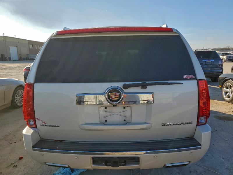 Photo 6 from auction – 2013 CADILLAC ESCALADE P with VIN 1GYS4DEFXDR152607
