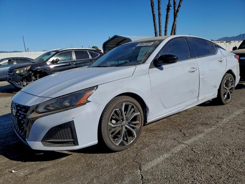 NISSAN ALTIMA SR 2023 with VIN 1N4BL4CV0PN387537 - Photo from auction