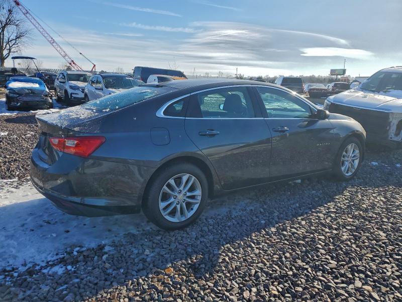 Photo 3 from auction – 2016 CHEVROLET MALIBU LT with VIN 1G1ZE5ST2GF190333