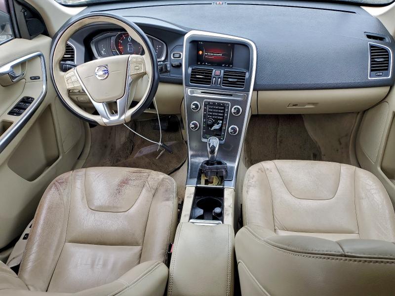 Photo 8 from auction – 2015 VOLVO XC60 T5 PR with VIN YV440MDK5F2721137