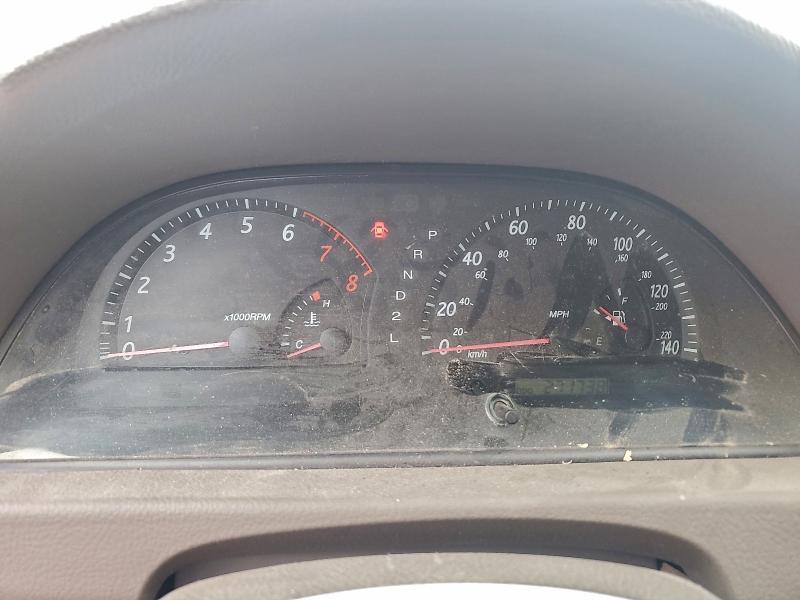 Photo 9 from auction – 2004 TOYOTA CAMRY LE with VIN 4T1BE32K24U925528
